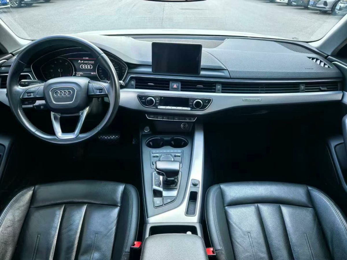 奧迪 奧迪A4L  2017款 A4L 40TFSI 時尚型圖片