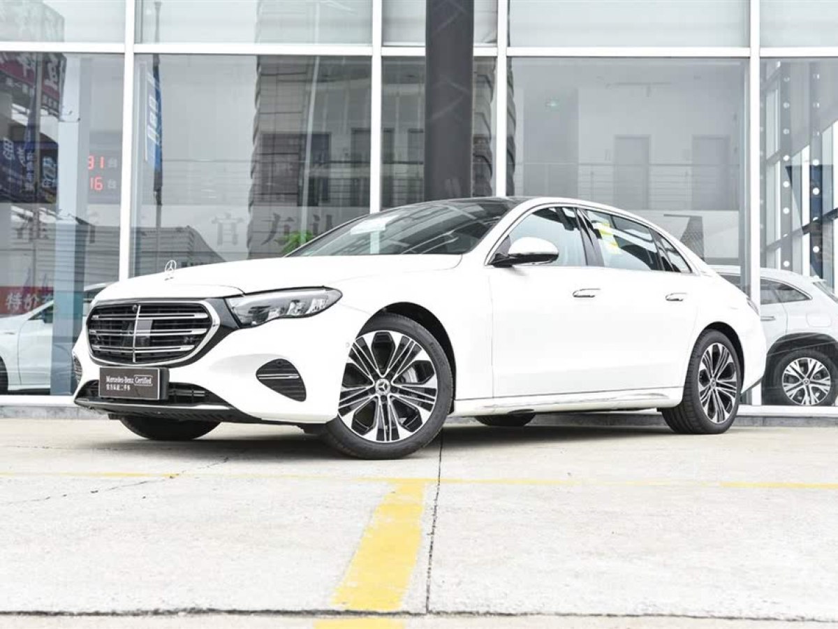 奔馳 奔馳E級新能源  2024款 E 350 e L 插電式混合動力轎車圖片