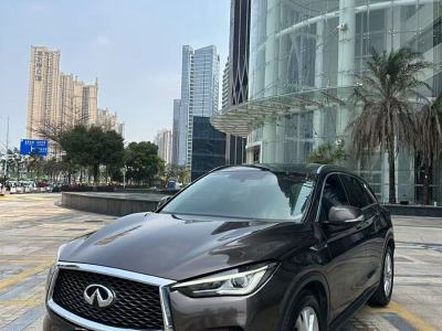 2018年10月 英菲尼迪 QX50 2.0T 兩驅(qū)時尚版圖片