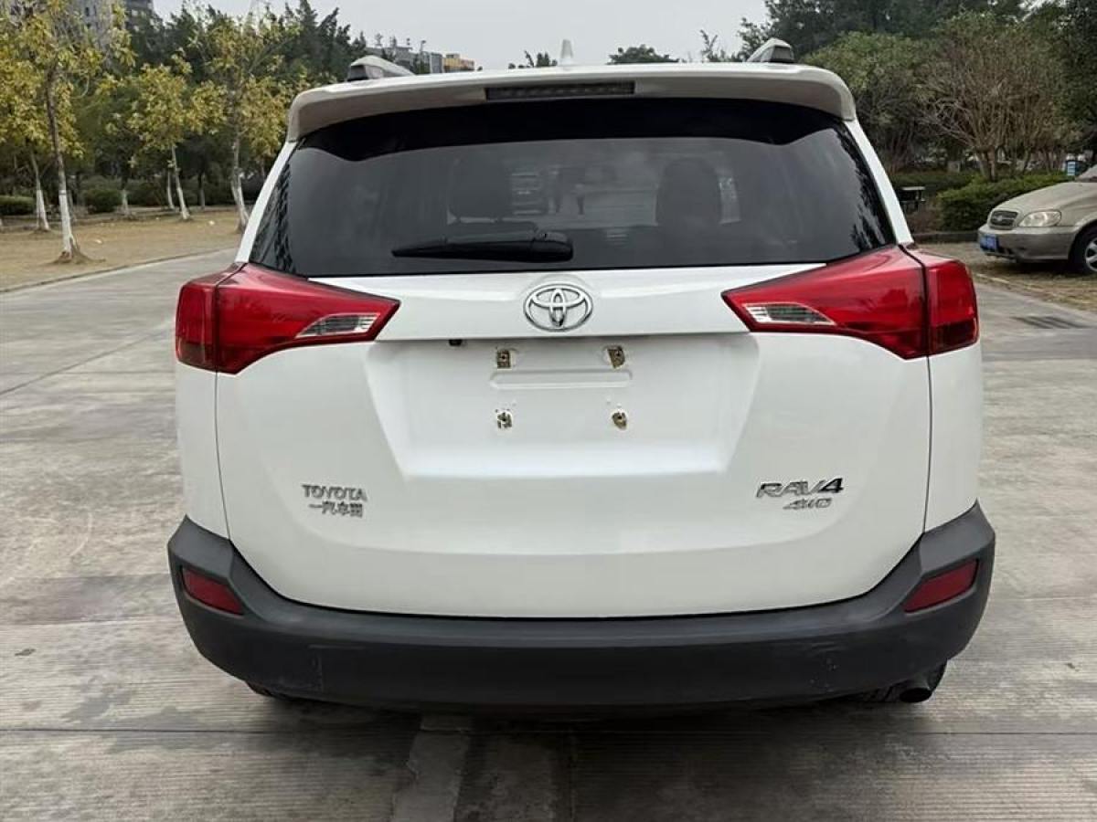 豐田 RAV4榮放  2015款 2.5L 自動四驅(qū)精英版圖片