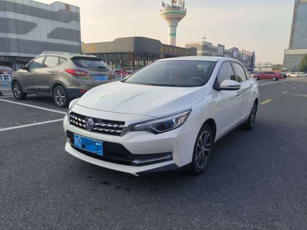 启辰 D60  2019款 十万荣耀 1.6L XL CVT辰酷版 国V