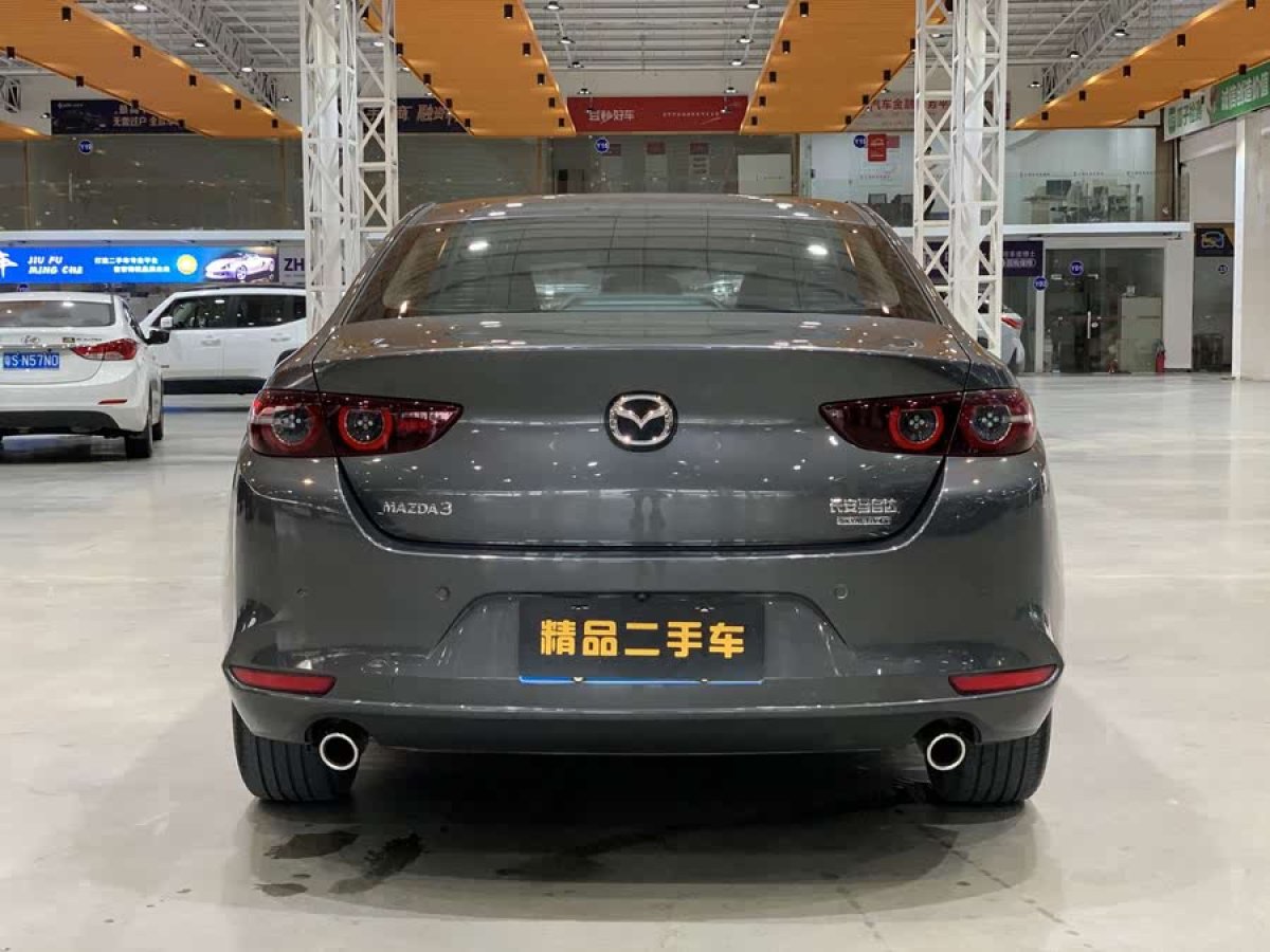 馬自達(dá) 馬自達(dá)3 Axela昂克賽拉  2021款 2.0L 自動(dòng)質(zhì)雅版圖片