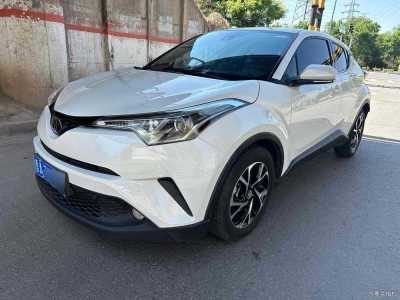 2018年12月 豐田 C-HR 2.0L 領(lǐng)先天窗版 國V圖片