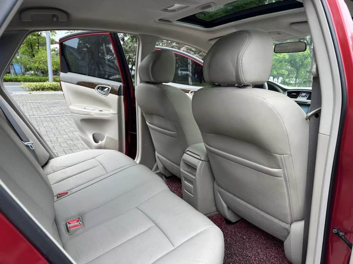 日產(chǎn) 軒逸  2012款 1.6XL CVT豪華版圖片