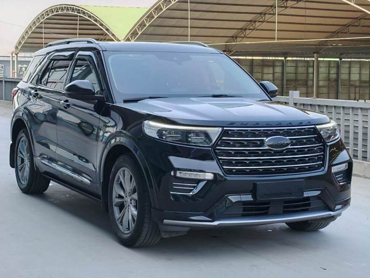 福特 探險(xiǎn)者  2020款 EcoBoost 285 四驅(qū)風(fēng)尚版 7座圖片