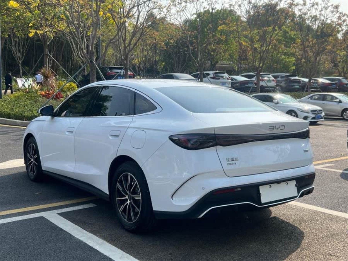 比亞迪 海豹06 DM-i  2024款 DM-i 120KM尊榮型圖片