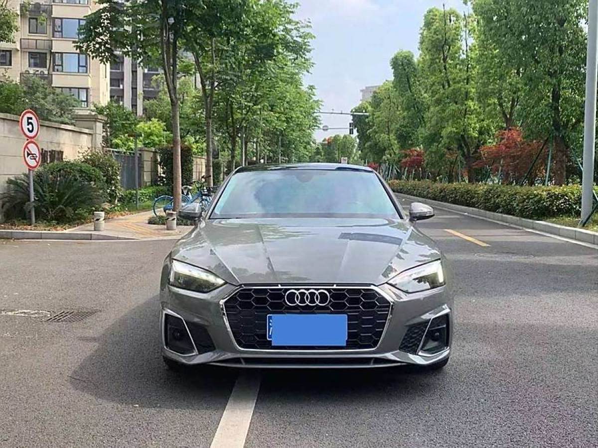 奧迪 奧迪A5  2023款 Coupe 40 TFSI 時(shí)尚動感型圖片