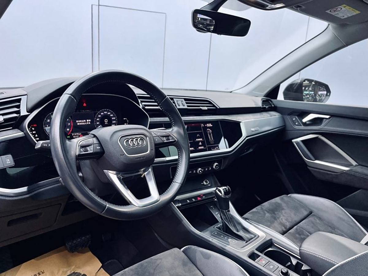 奧迪 奧迪Q3  2021款 35 TFSI 進取動感型圖片