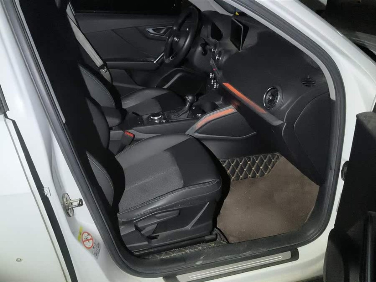 奧迪 Q2L e-tron  2019款 e-tron 純電智享型圖片