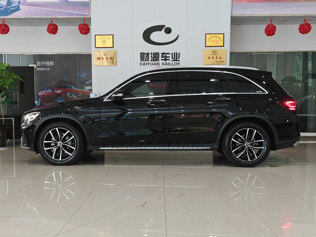 2019年12月奔馳 奔馳GLC  2018款 改款 GLC 300 4MATIC 動感型