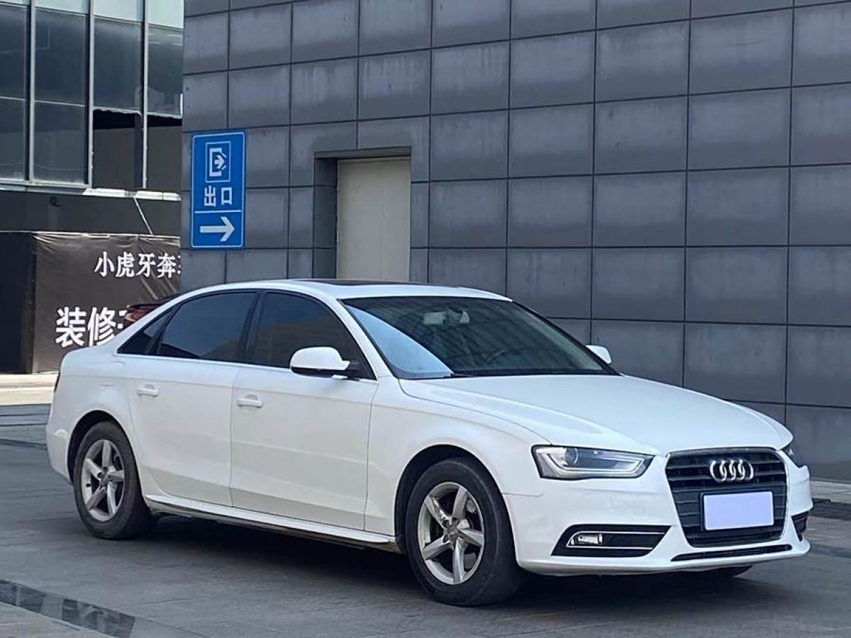 奧迪 奧迪A4L  2013款 35 TFSI 自動舒適型圖片