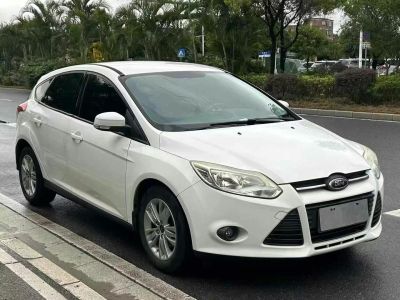 2015年1月 福特 ?？怂?三廂 EcoBoost 180 自動(dòng)精英型圖片