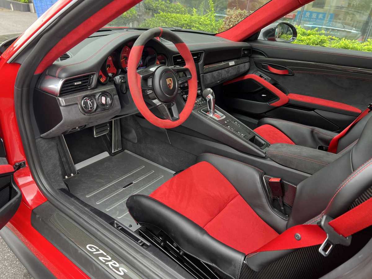 2019年8月保时捷 911  2018款 GT2 RS 3.8T
