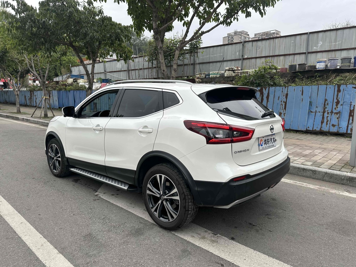 日產(chǎn) 逍客  2022款 2.0L CVT XV Prem.豪華版圖片