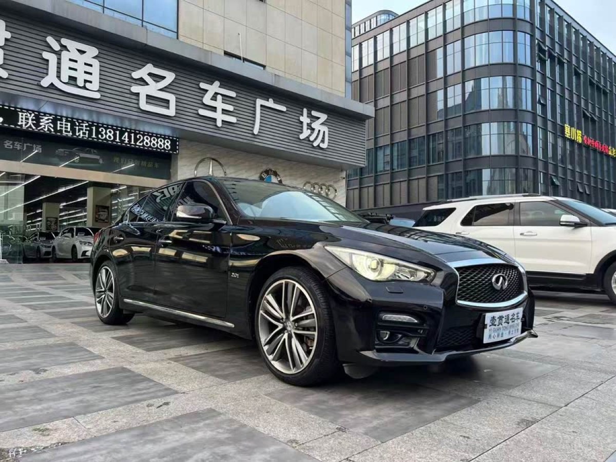 英菲尼迪 Q50L  2015款 2.0T 運(yùn)動(dòng)版圖片
