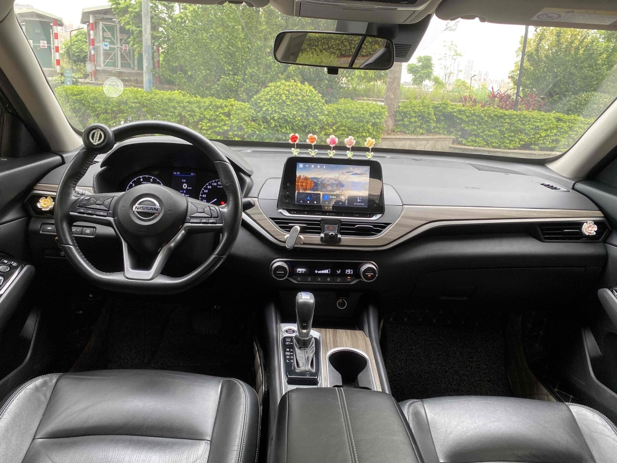 日產(chǎn) 天籟  2020款 改款 2.0L XL 舒適版圖片