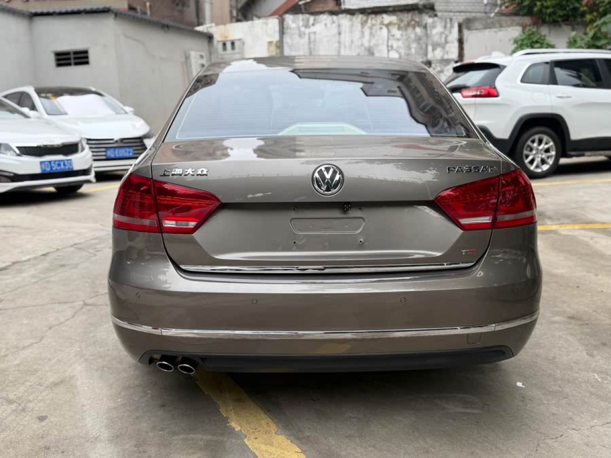 大眾 帕薩特  2013款 1.8TSI DSG尊榮版圖片