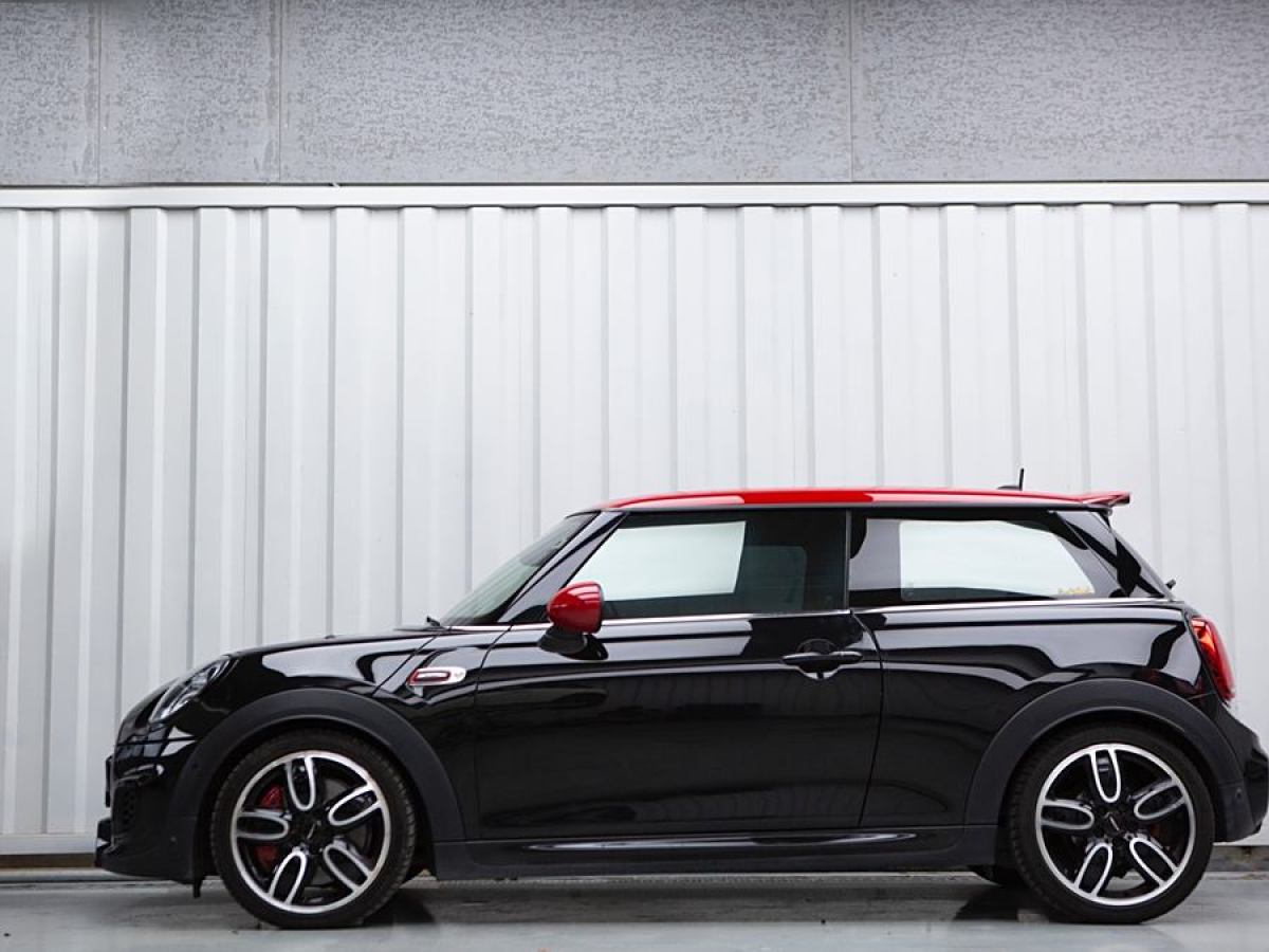 2018年10月MINI JCW  2018款 2.0T JOHN COOPER WORKS ALL-IN