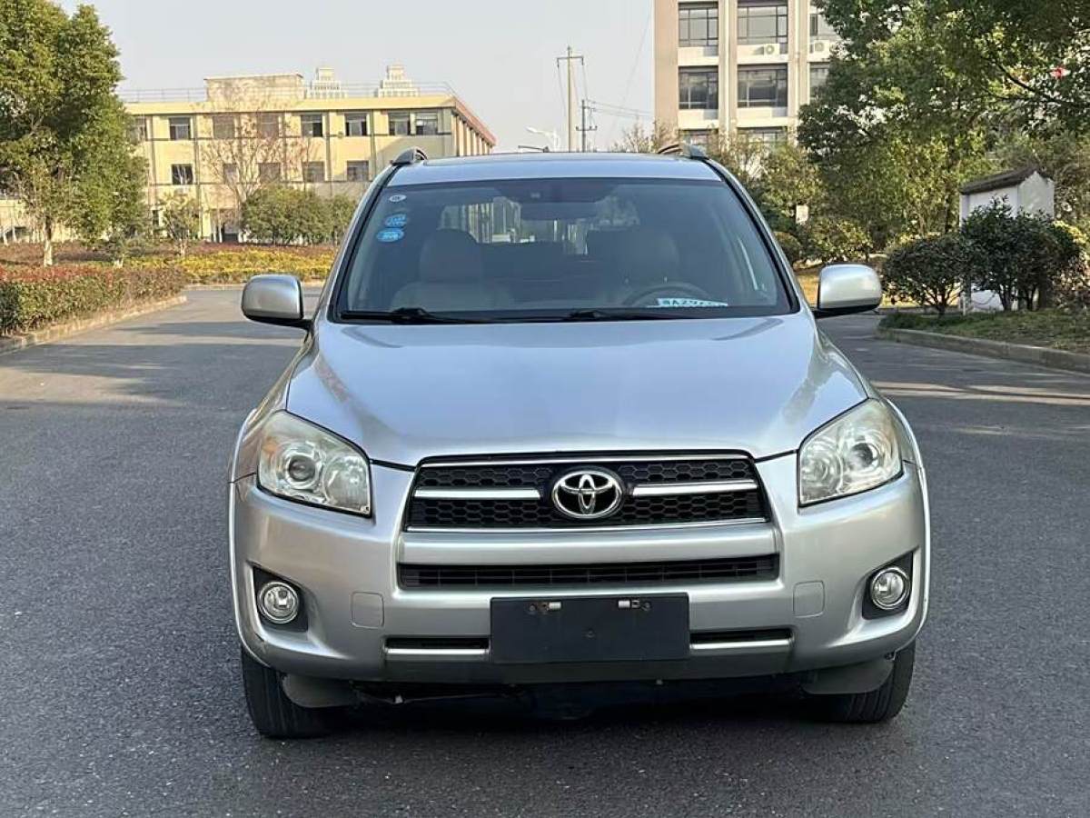 豐田 RAV4榮放  2010款 2.4L 自動豪華升級版圖片