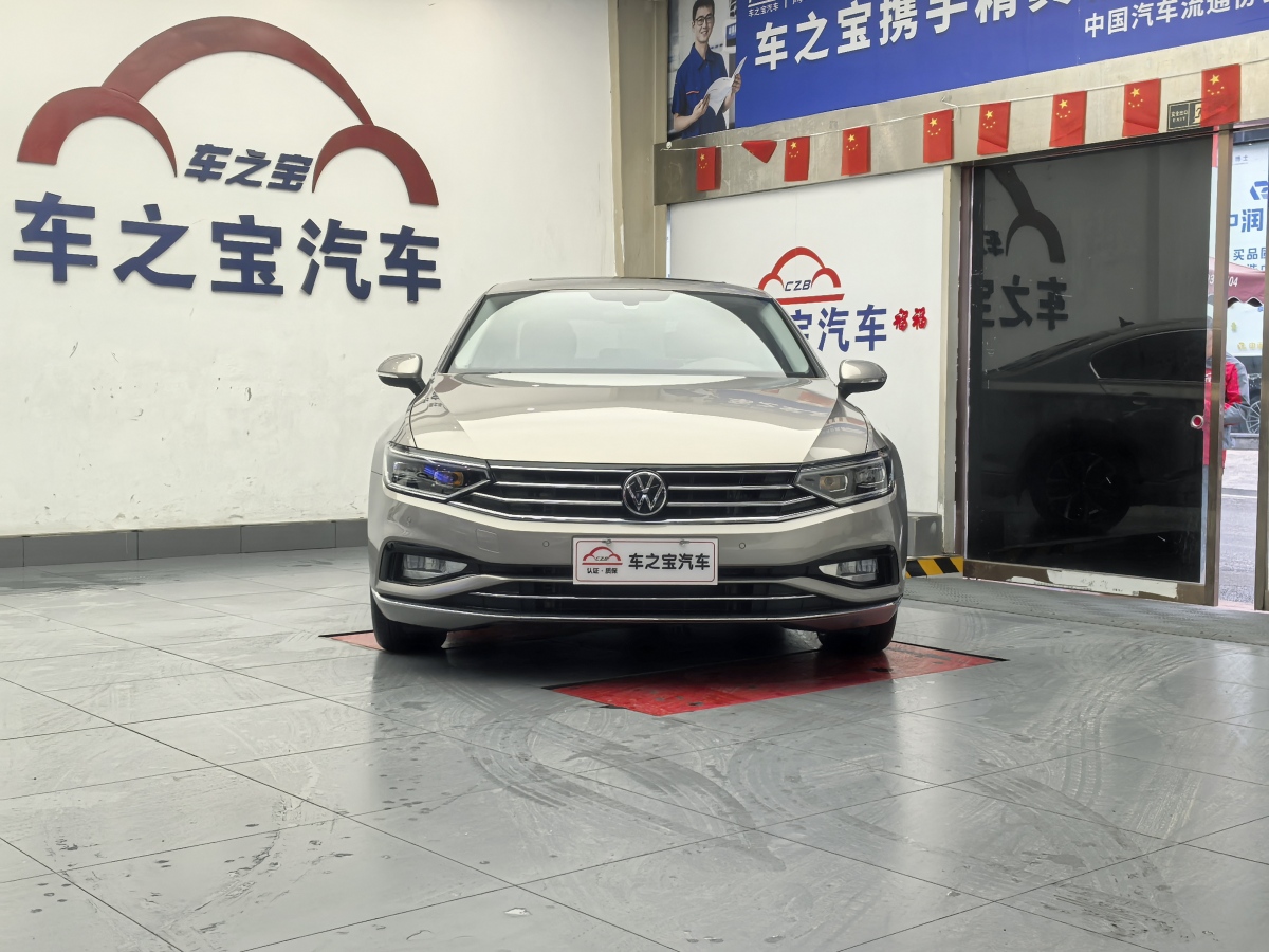 大眾 邁騰  2019款  330TSI DSG 領(lǐng)先型 國VI圖片