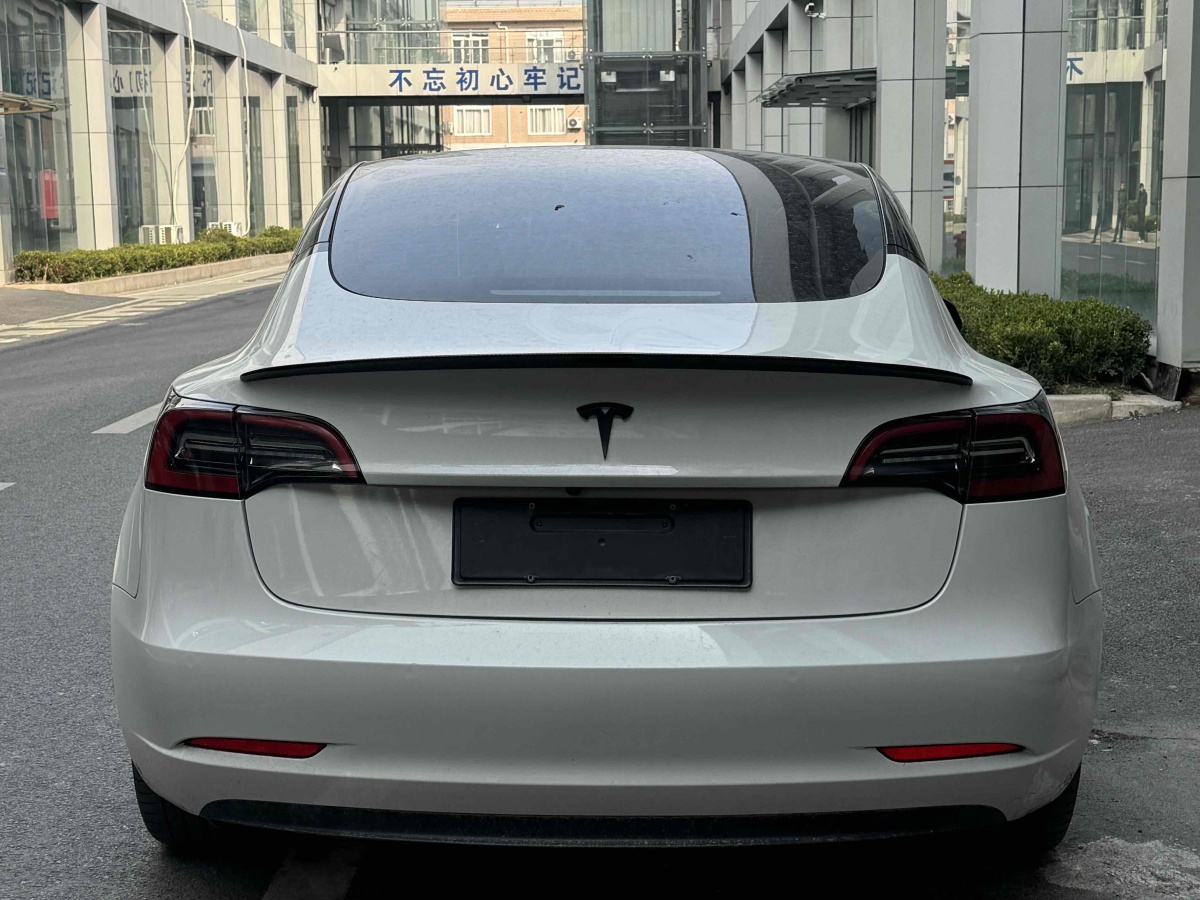 特斯拉 Model Y  2022款 改款 后輪驅(qū)動(dòng)版圖片