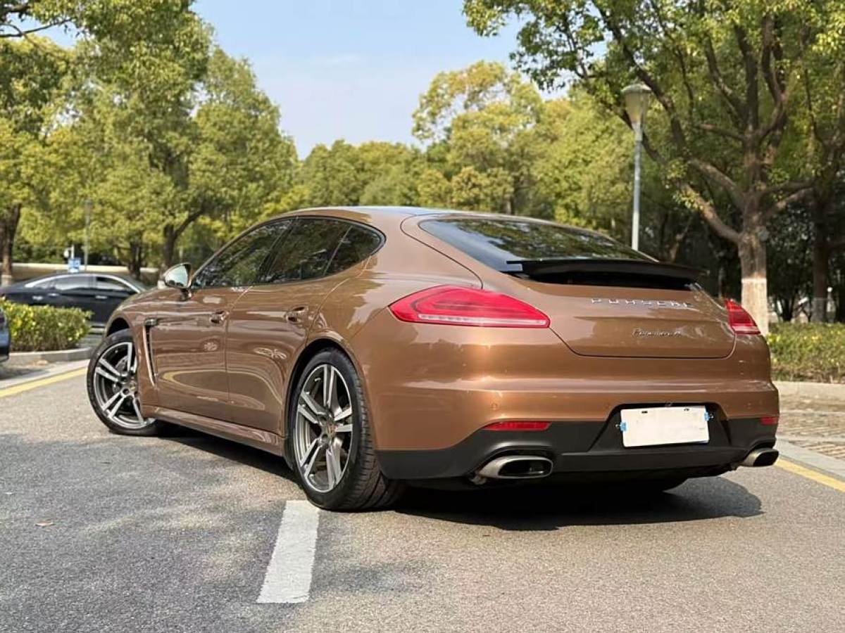 保時(shí)捷 Panamera  2014款 Panamera 4 3.0T圖片