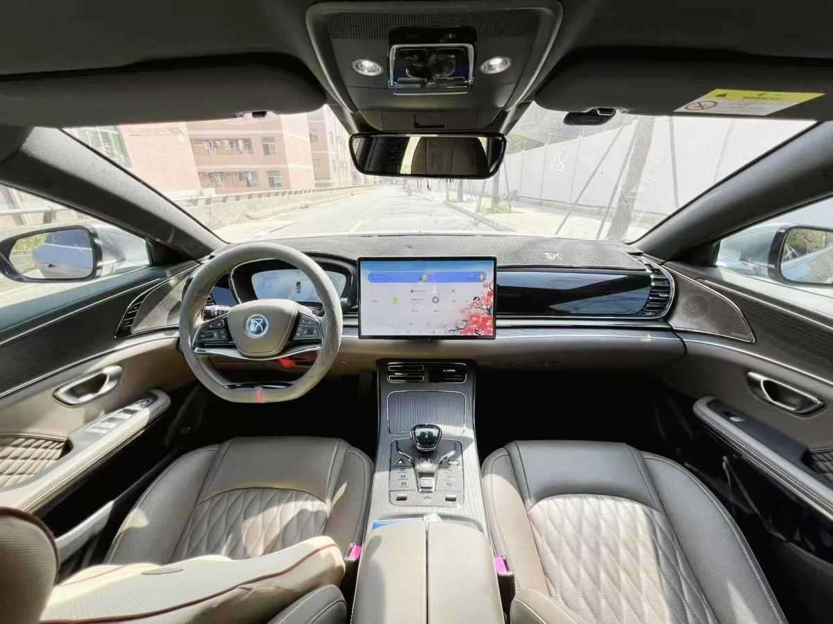 比亞迪 漢  2022款 DM-i 121KM 領(lǐng)航型圖片