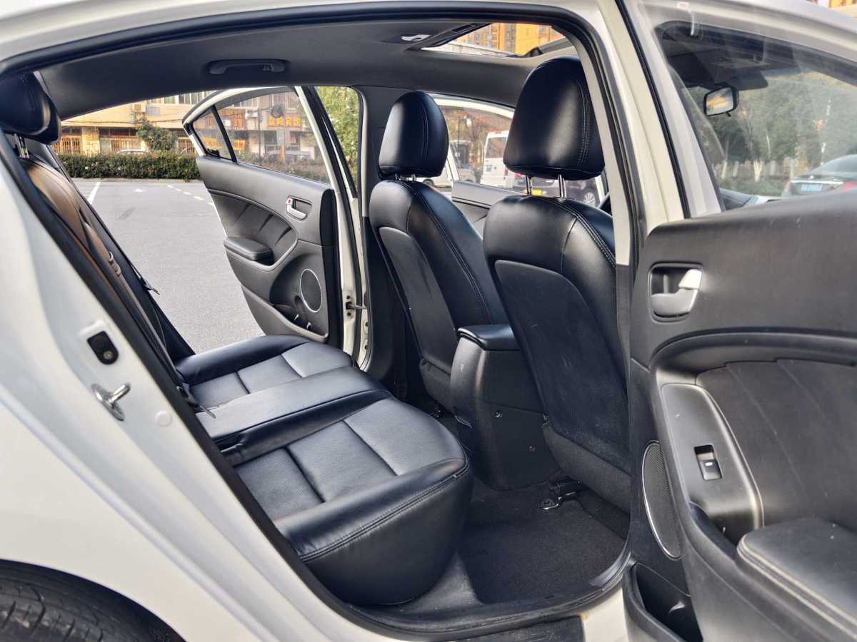 起亞 K3  2015款 1.6L 自動(dòng)GLS圖片