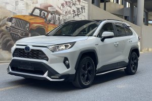 RAV4荣放 丰田 双擎  2.5L CVT四驱旗舰版