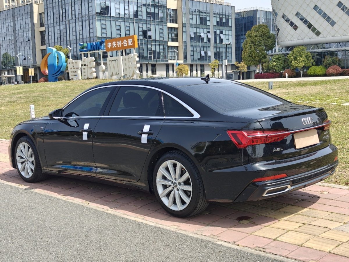 奧迪 奧迪A6L  2021款 45 TFSI 臻選動(dòng)感型圖片