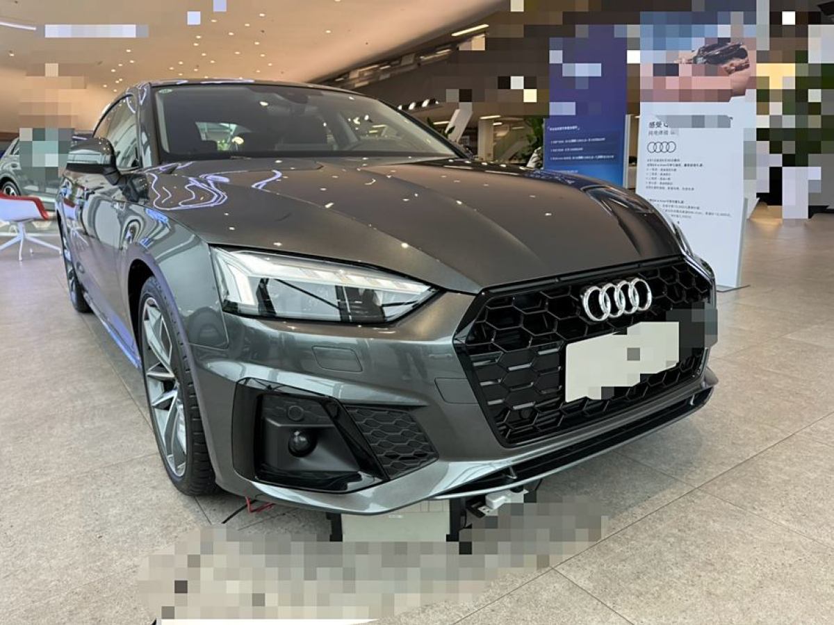 2023年12月奧迪 奧迪A5  2024款 Sportback 40 TFSI 時(shí)尚動(dòng)感型