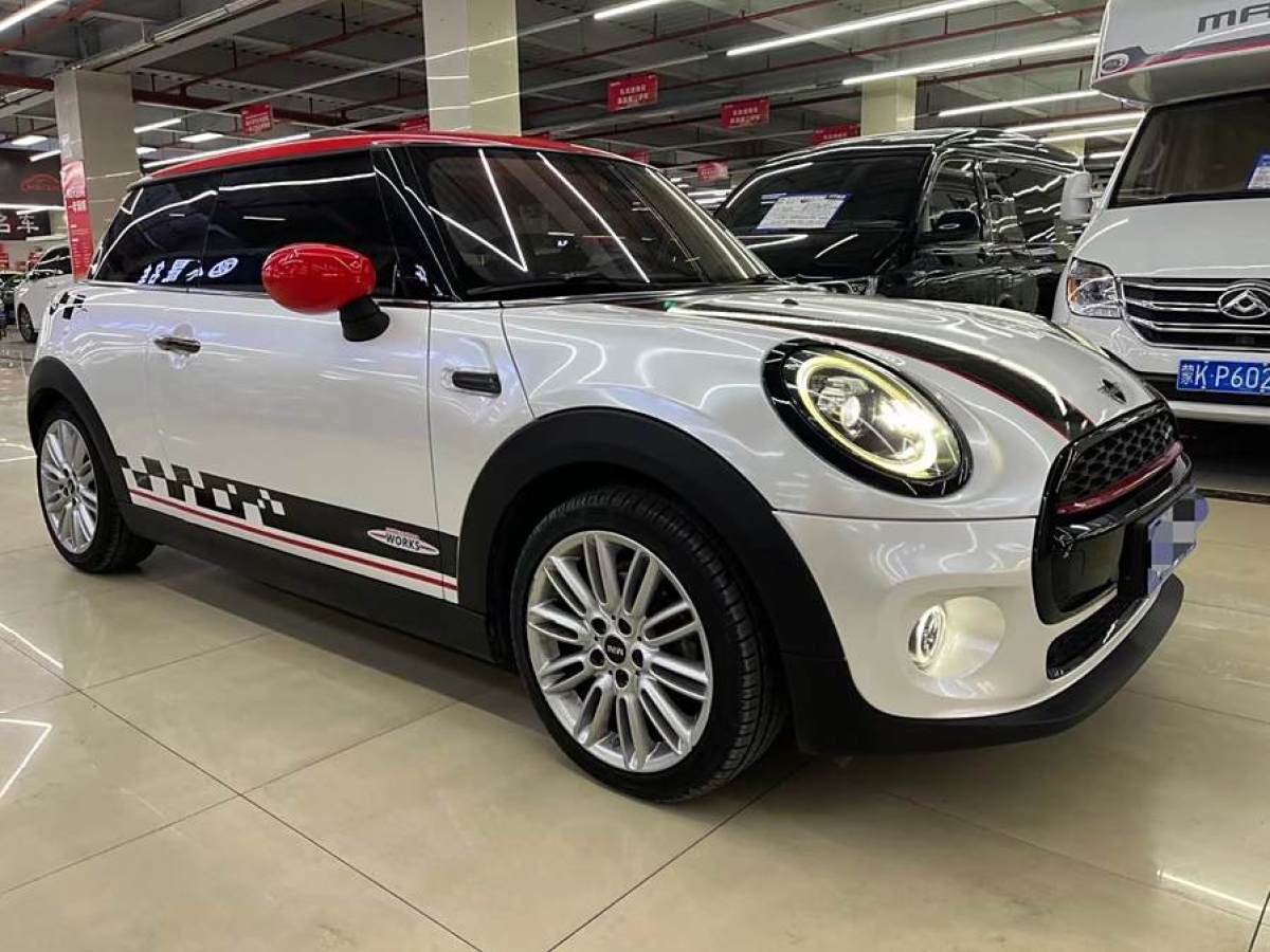 MINI MINI  2019款 1.5T COOPER 藝術(shù)家圖片