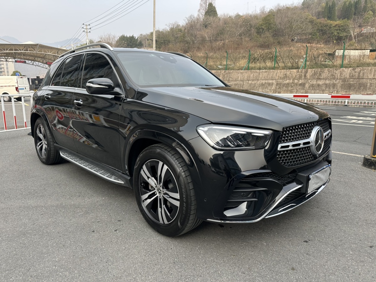 奔馳 奔馳GLE  2025款 GLE 350 4MATIC 時(shí)尚型圖片