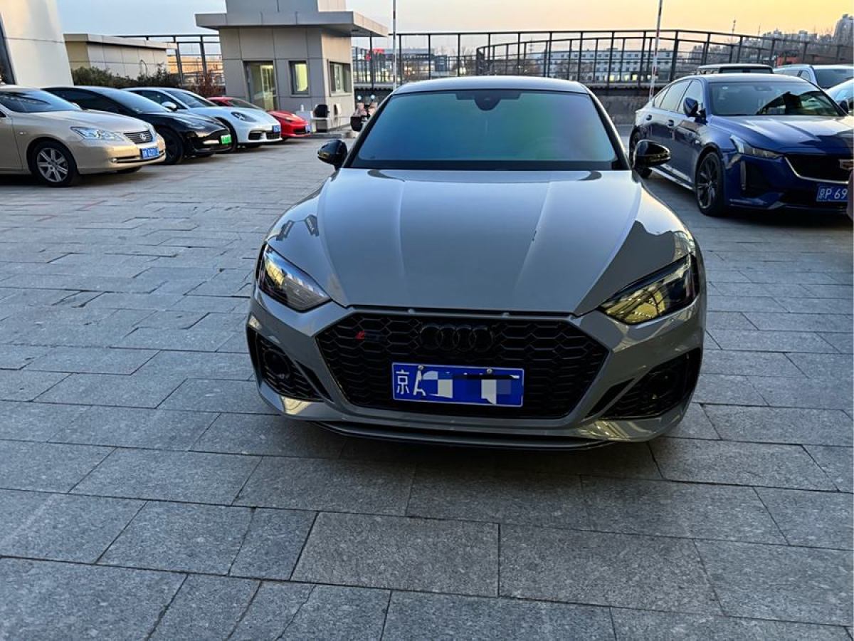 奧迪 奧迪RS 5  2021款 RS5 Sportback 黑曜版圖片