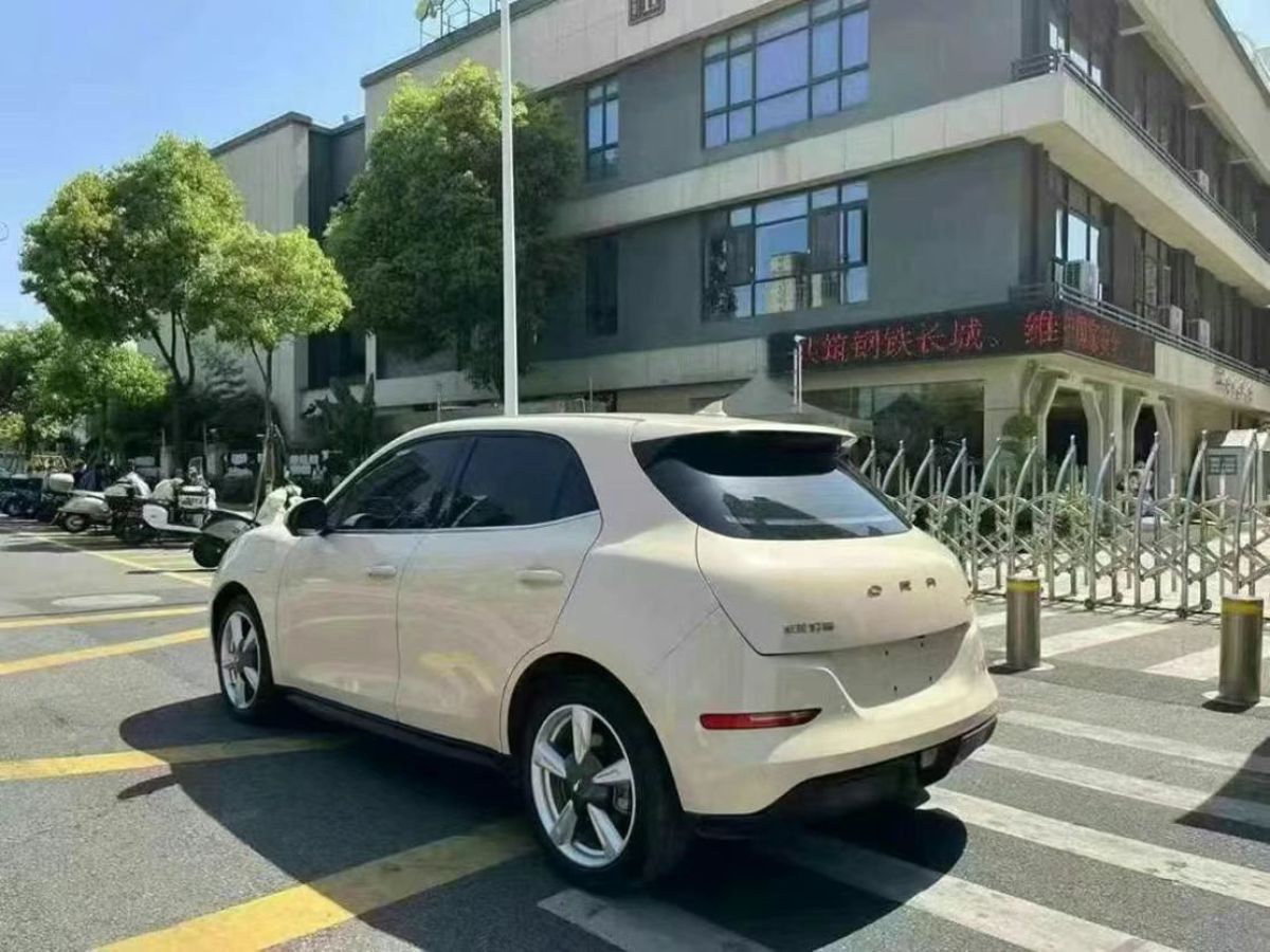 歐拉 歐拉好貓  2022款 400km標(biāo)準(zhǔn)續(xù)航 尊貴型 三元鋰圖片