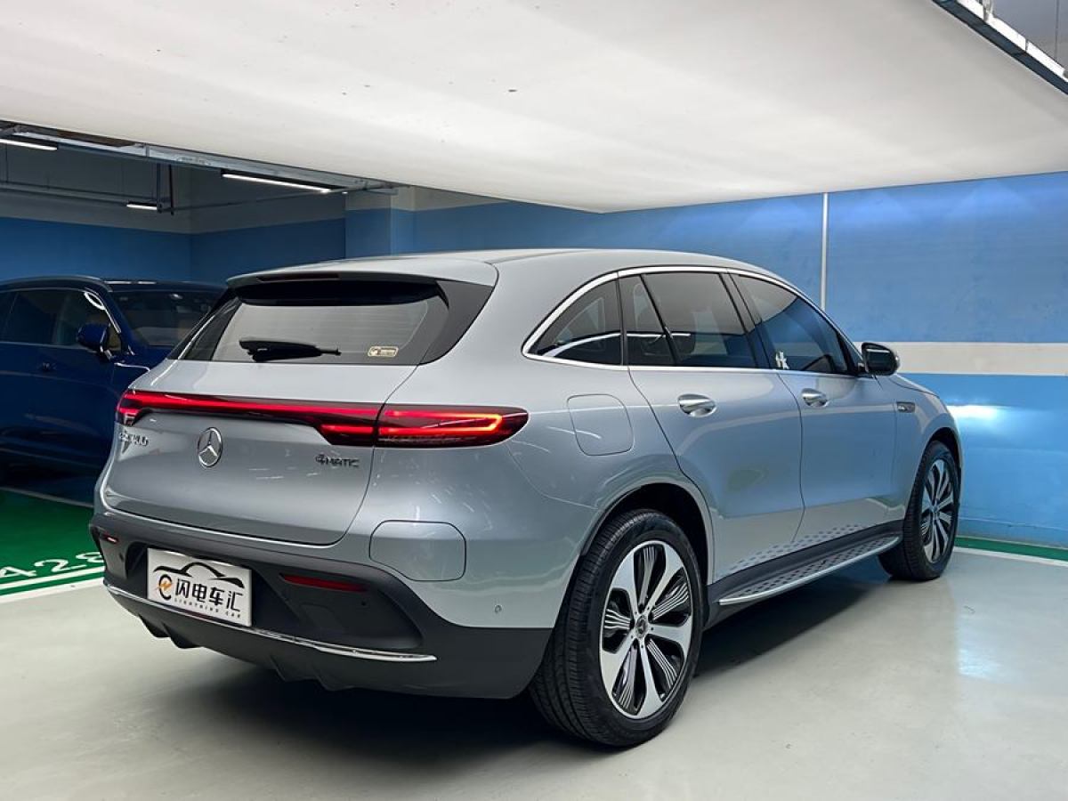 奔馳 奔馳EQC  2020款 EQC 400 4MATIC 創(chuàng)世代 1886限量版圖片