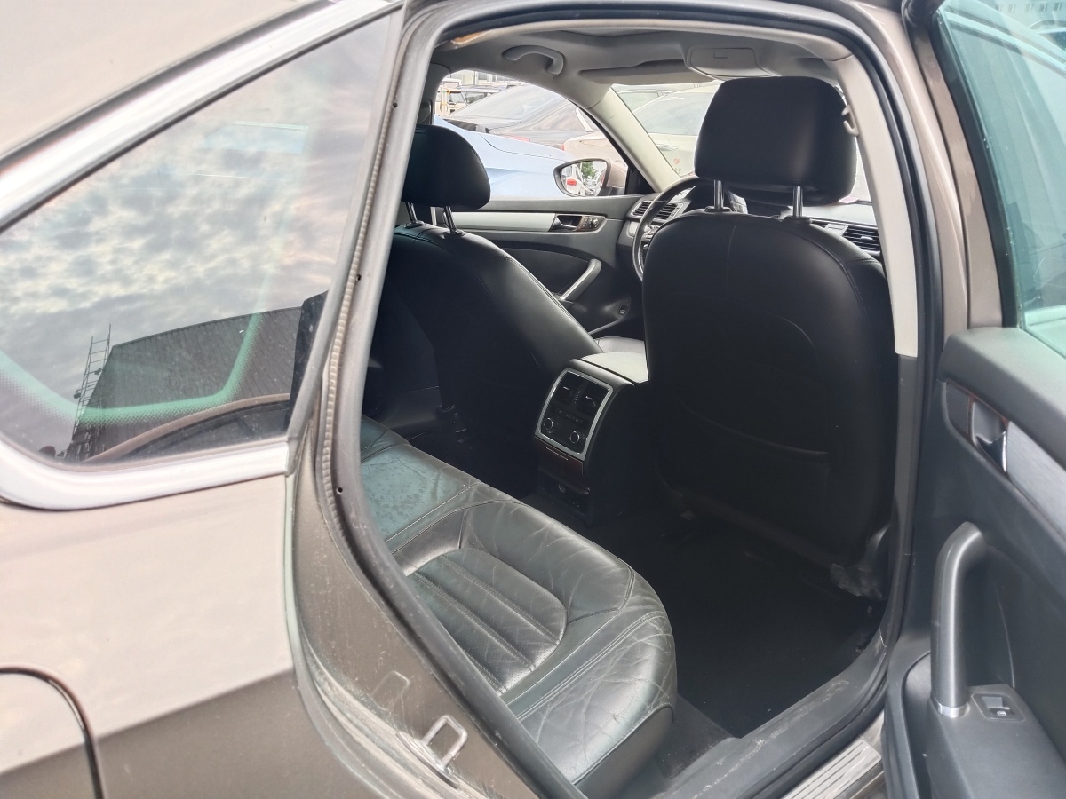 大眾 帕薩特  2014款 1.8TSI DSG尊雅版圖片