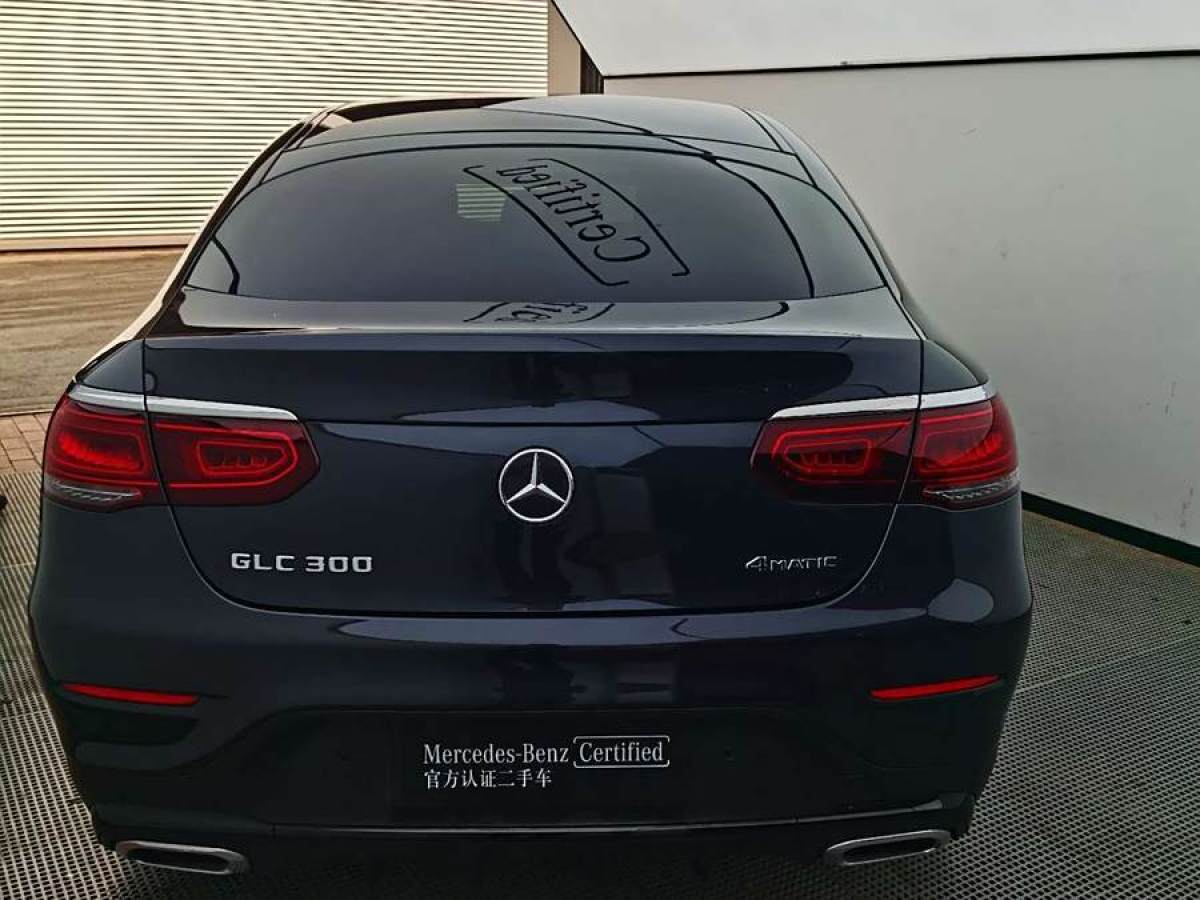 奔馳 奔馳GLC  2023款 GLC 300 4MATIC 轎跑SUV圖片