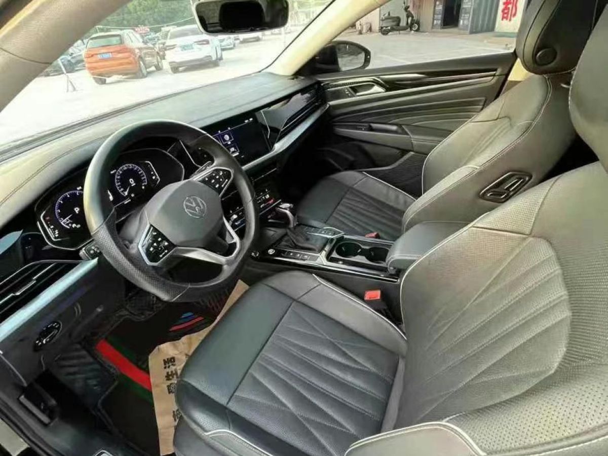 大眾 帕薩特  2023款 330TSI 豪華版圖片