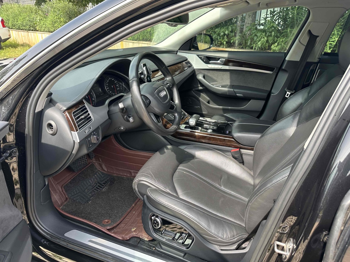 奧迪 奧迪A8  2013款 A8L 45 TFSI quattro豪華型圖片