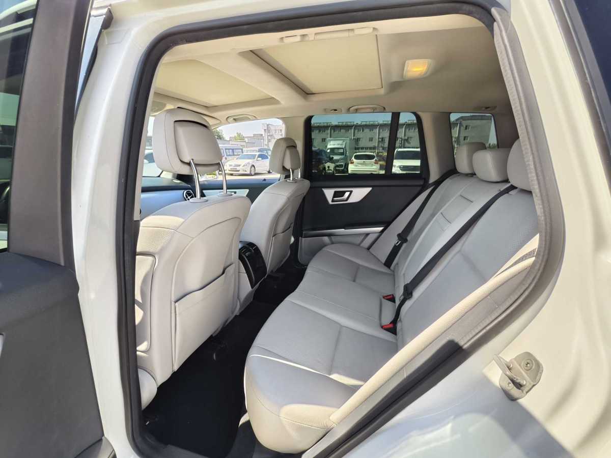 奔馳 奔馳GLK級(jí)  2013款 GLK 300 4MATIC 動(dòng)感天窗型圖片