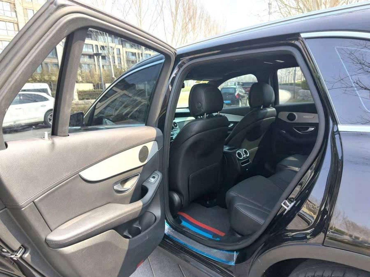 奔馳 奔馳GLC  2018款 改款 GLC 260 4MATIC 動感型圖片