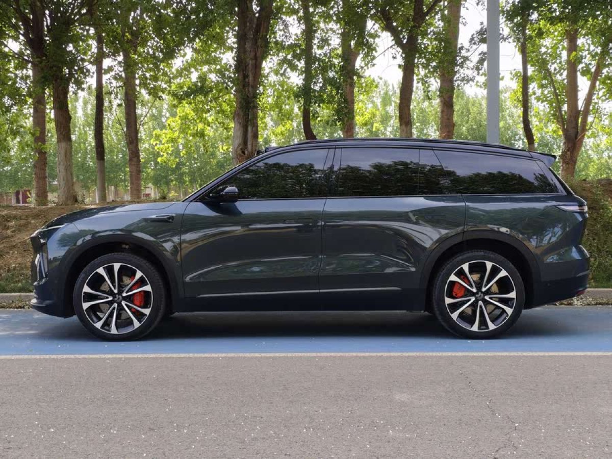 蔚來(lái) ES8  2023款 100kWh 簽名版圖片