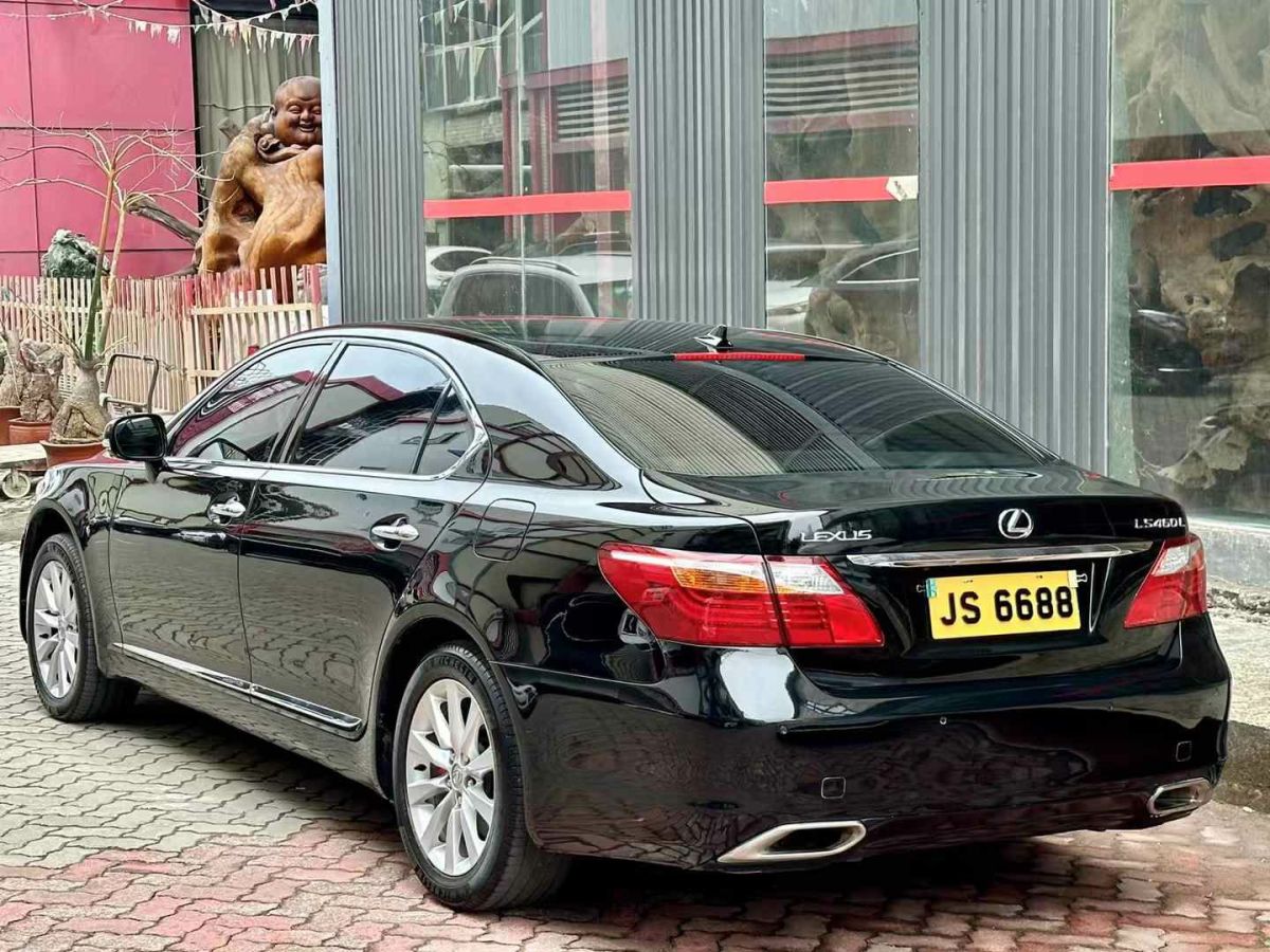 雷克薩斯 LS  2010款 LS460L 4.6 加長(zhǎng)版圖片