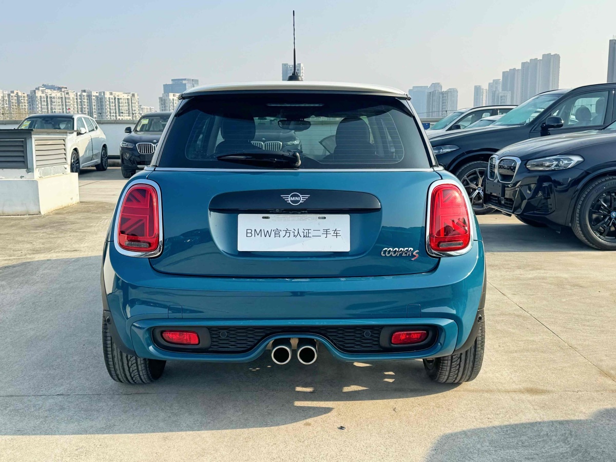 MINI MINI  2020款 2.0T COOPER S 藝術(shù)家圖片