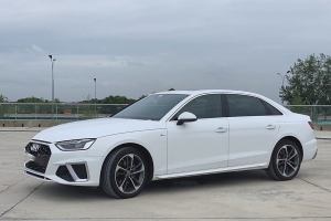 奥迪A4L 奥迪 40 TFSI 时尚动感型