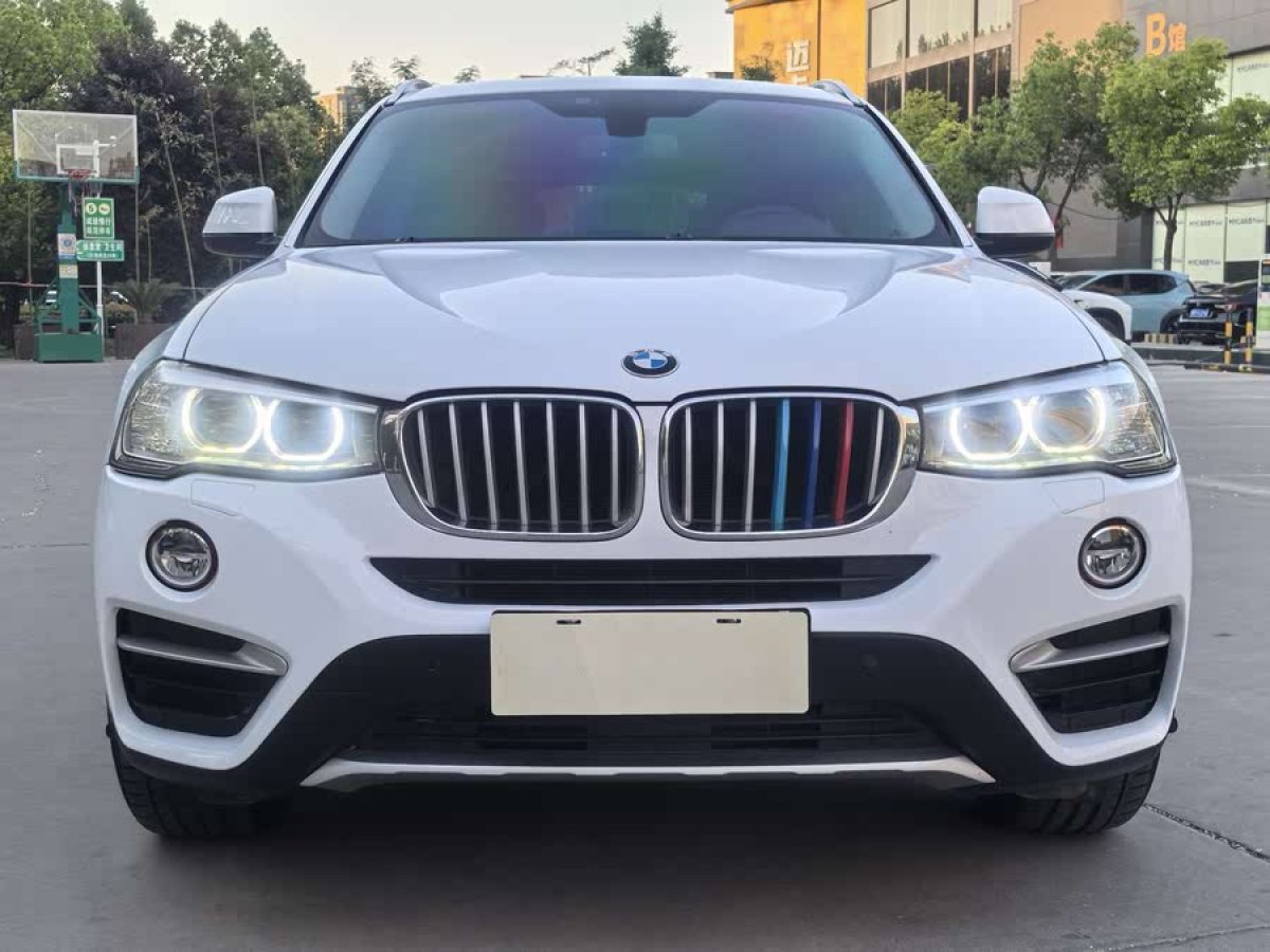 寶馬 寶馬X4  2014款 xDrive20i X設(shè)計(jì)套裝圖片