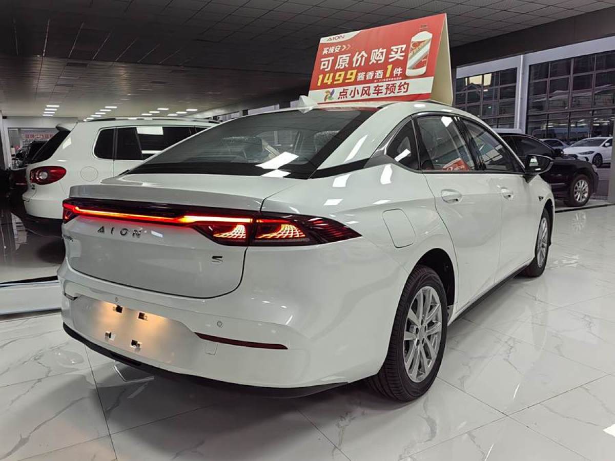 埃安 AION S  2023款 炫 580 55.2kWh 磷酸鐵鋰圖片