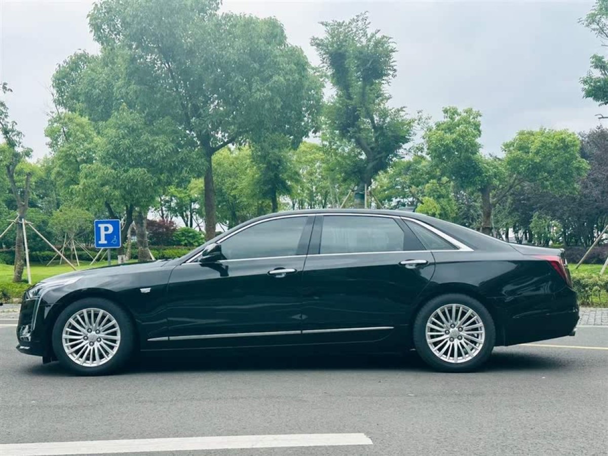 凱迪拉克 CT6  2020款 改款 28T 時(shí)尚型圖片