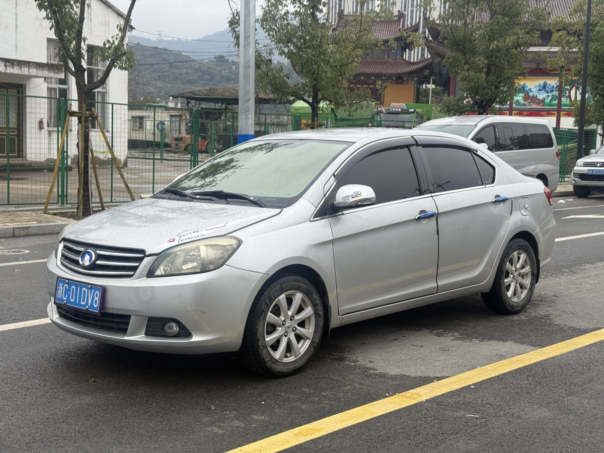 2012年9月長(zhǎng)城 C30  2012款 1.5L 手動(dòng)豪華型